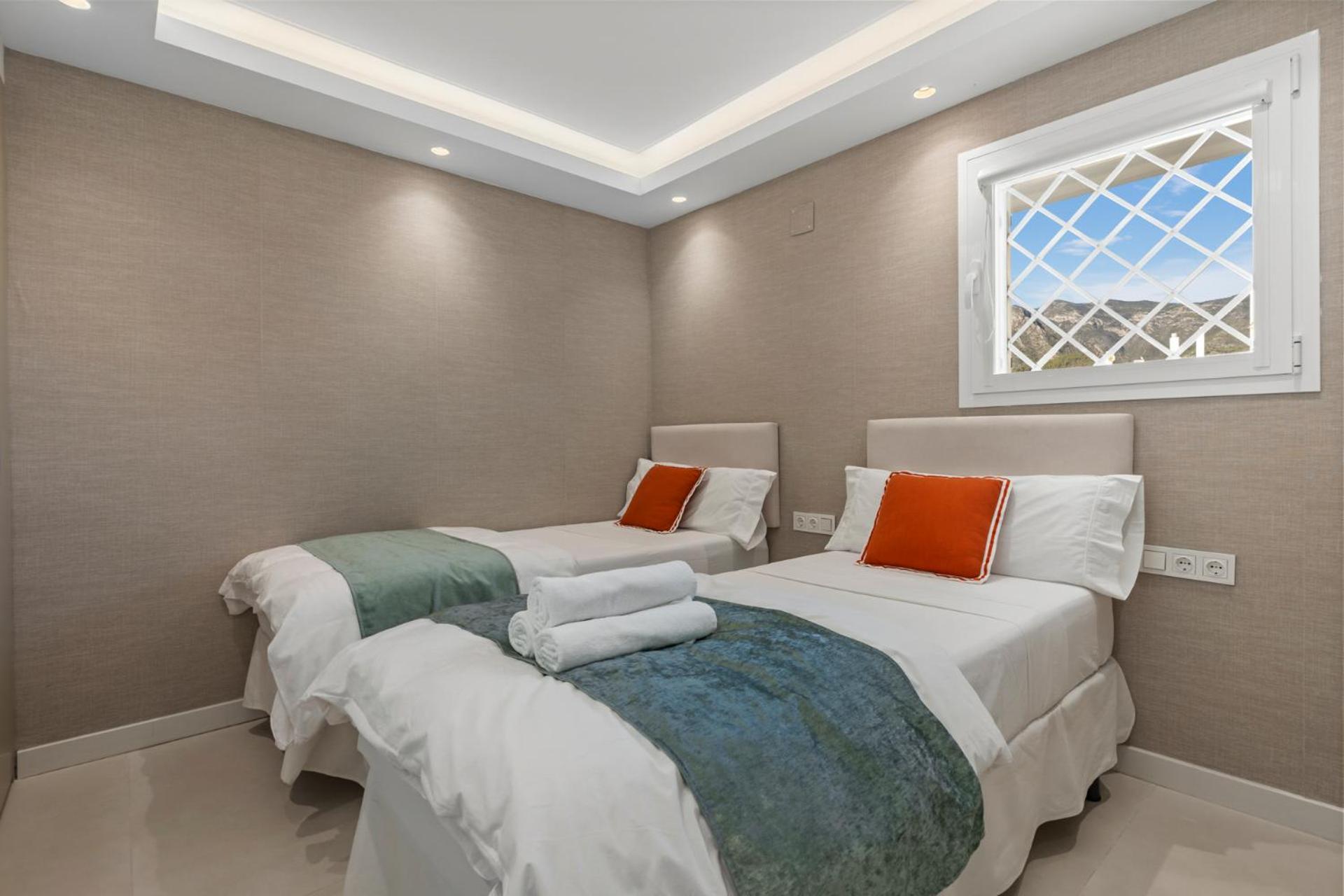 Beach Front Apartment With Pool Marbella Eksteriør bilde